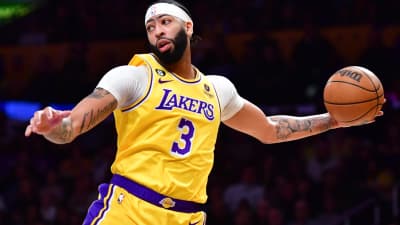 Ιστορική συμφωνία του Davis με τους Lakers