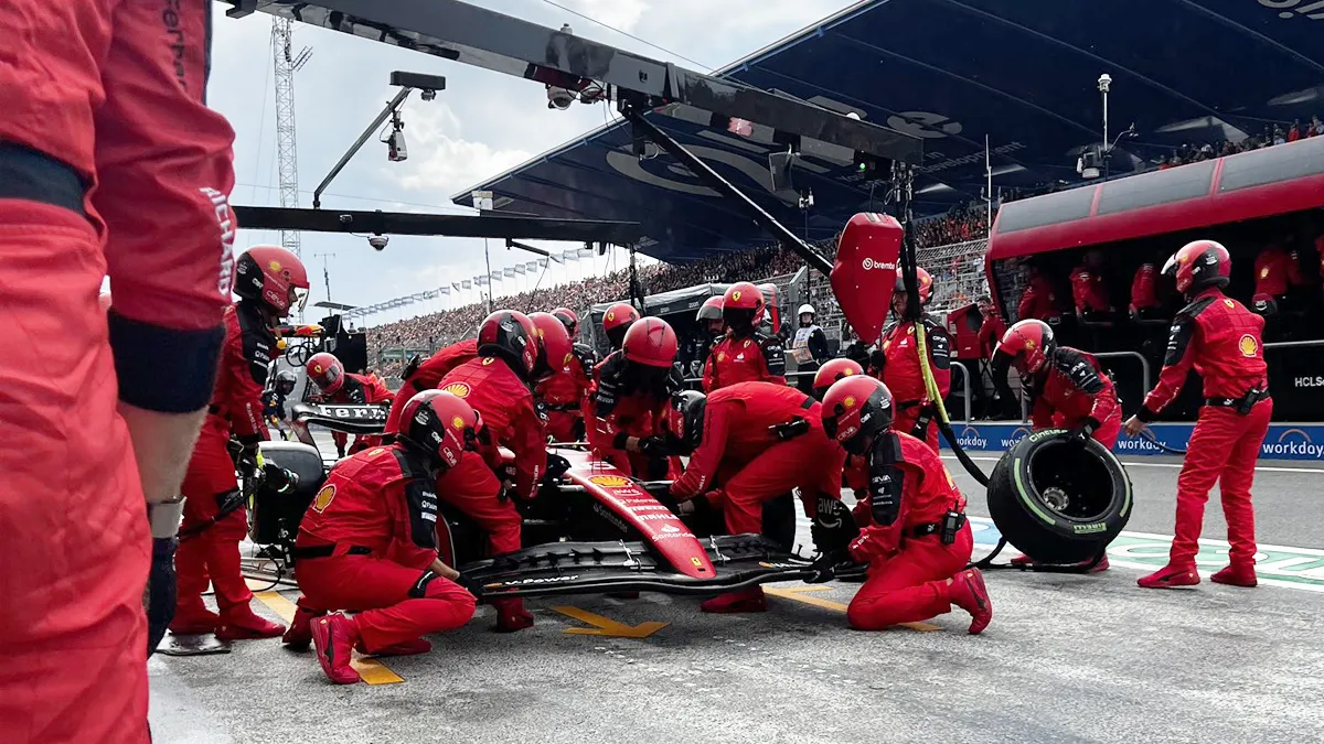 Ferrari pit stop Zandvoort