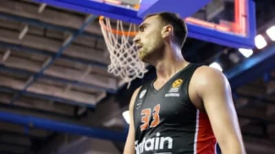 Ολυμπιακός Milutinov