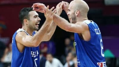Φάκελος Εθνική: Οι «προδότες» και οι «Κολοκοτρώνηδες»