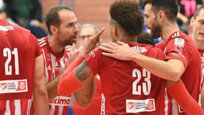 Αρκάντα Γκαλάτι – Ολυμπιακός 1-3: Νίκη πρόκριση στο Champions League