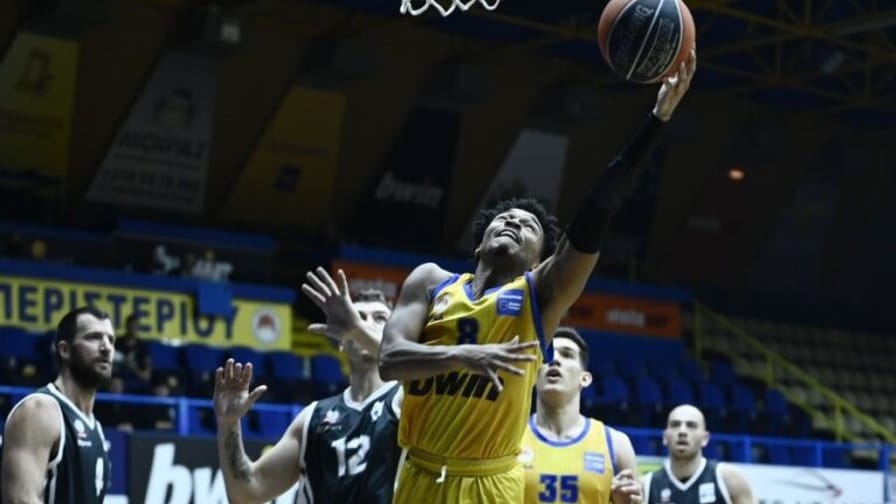 Περιστέρι – Απόλλων 90-57: Στον γκρεμό χωρίς χειρόφρενο ο Απόλλωνας