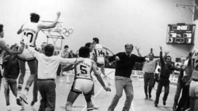 Άρης – Απόλλωνας: 40 χρόνια από το μυθικό ματς στο Κουκούλι, που οι μεγαλύτεροι ακόμα διηγούνται (vid)