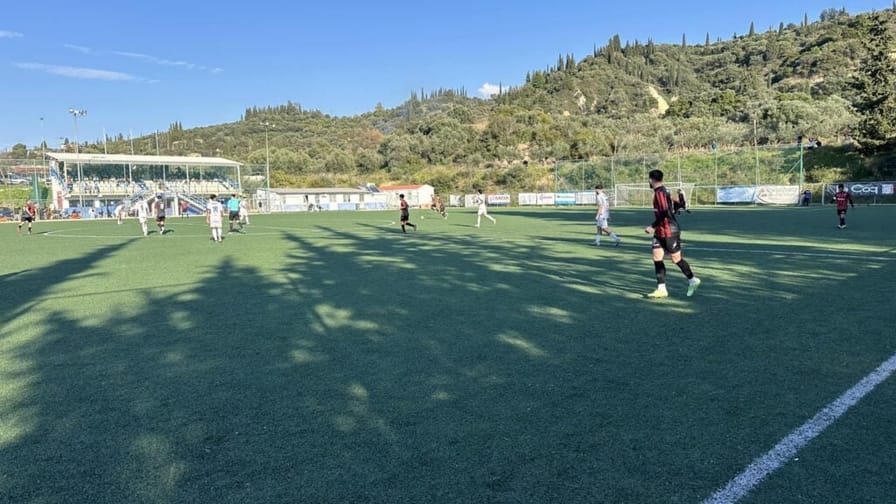 Με Ρουμπάτο οδηγό, ο Πανμοβριακός πέρασε από τα Βραχνέικα και βλέπει Play Offs