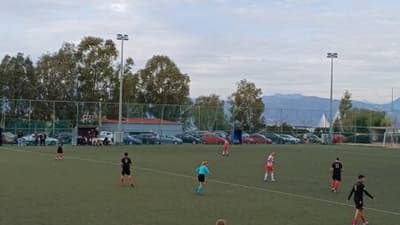 A’ EΠΣΑ: ”Ερυθρόλευκη” η κορυφή, σίφουνας η Ακράτα!