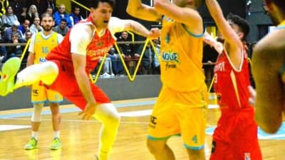 Λύγισε την Δόξα Πύρρου Άρτας ο Γλαύκος/ Έσπερος
