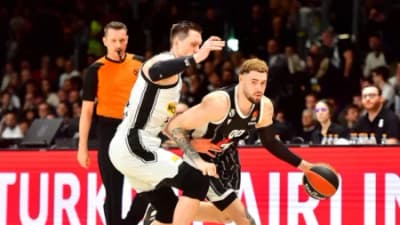 Euroleague: Νίκη-ελπίδα για την Εφές, ματσάρες σε Μονακό και Μπολόνια