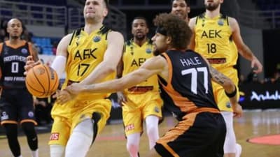 Κινδυνεύει με ”εξοντωτική” τιμωρία η ΑΕΚ στην Ευρώπη