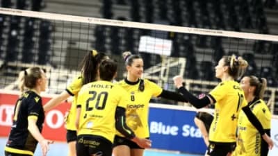 Volley League Γυναικών: Περίπατος της ΑΕΚ στο ”Παλατάκι”, κυρίαρχοι οι ”αιώνιοι”
