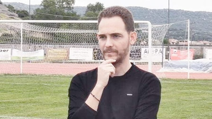 Τέλος ο Νίκος Μανούρας από τον Παναιγιάλειο