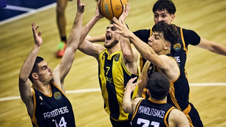 Youth BCL: Ματσάρα, δύο παρατάσεις και νικήτρια η ΑΕΚ στον «εμφύλιο»