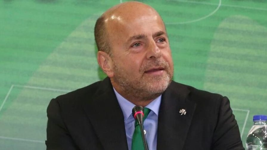 Αλαφούζος: «Mετά το σκηνικό με τον Χουάνκαρ δεν μιλάω με Μαρινάκη, από τον Οκτώβριο έψαχνα προπονητή – Μια φορά είχα ψηφίσει Παπαρήγα»