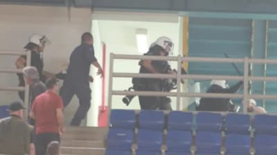 Kάποια ανεγκέφαλοι πήγαν να χαλάσουν τη γιορτή: Επεισόδια στα Άνω Λιόσια!