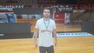 Ο… κυπελλούχος Αντώνης Μπαρδάκης μιλάει στο ST: «Πετυχημένη η χρονιά. Μας ενέπνευσαν… Χουάντσο και Λεσόρ»