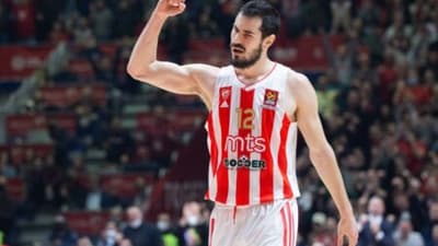 Ο Νίκολα Κάλινιτς επέστρεψε στον Ερυθρό Αστέρα με τριετές συμβόλαιο