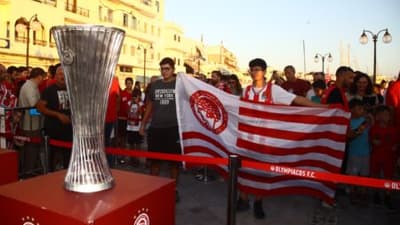 Αναβλήθηκε η επίσκεψη των ευρωπαϊκών τρόπαιων του Ολυμπιακού στην Πάτρα λόγω των πυρκαγιών