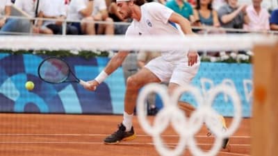 Αξιοπρεπέστατη… ήττα και αποκλεισμός για τον Τσιτσιπά από τον Τζόκοβιτς