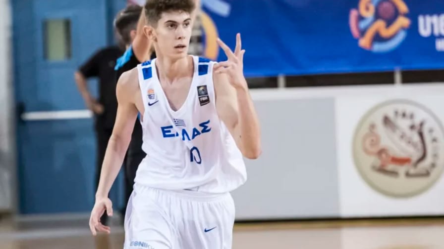 H μοναδική παράσταση του Χρυσόστομου Χατζηλάμπρου κόντρα στους Κροάτες!