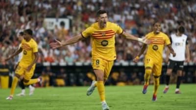 Ο ”κυνικός” Λεβαντόφσκι έδωσε το τρίποντο στη Μπαρτσελόνα μέσα στο Μεστάγια !