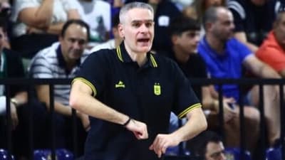Καστρίτης: «Αυτά είναι τα παιχνίδια που πρέπει να εκμεταλλευόμαστε για να βελτιωνόμαστε»