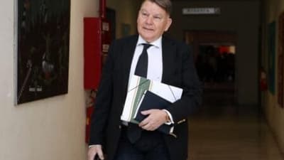Έξαλλος ο Κούγιας, τα αλλάζει όλα στην Κόρινθο…