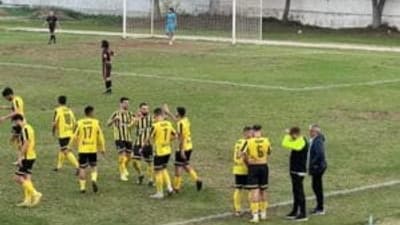Δεν αστειεύεται η Αχαϊκή: Ψεκάστε, σκουπίστε, τελειώσατε στα Νιφορέικα η ”Κυρία”