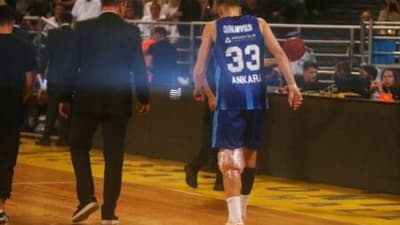 Βασίλης Χαραλαμπόπουλος