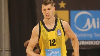 Γκιουζέλης Άρης