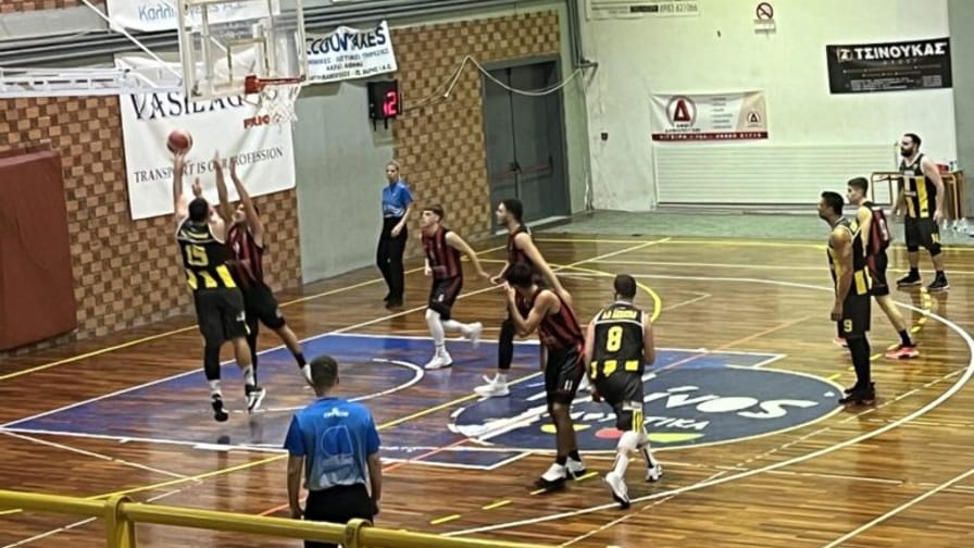 Ο Δούβος πήρε την Ακράτα από το… χέρι και την οδήγησε στη νίκη