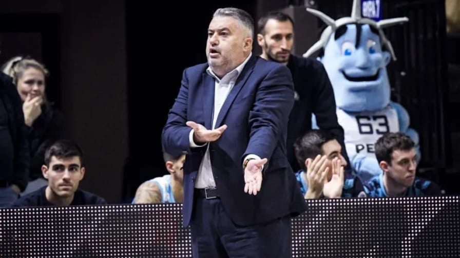 Γιατράς