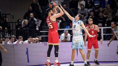 Εύκολο απόγευμα για τον Ολυμπιακό στη Ρόδο
