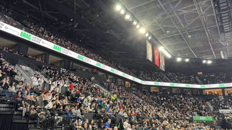 Η τουρκική αστυνομία τραυμάτισε φίλαθλο του Παναθηναϊκού σε άγριες συμπλοκές