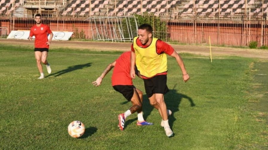 Mια ανάσα από την Ηλιούπολη ο Γιώργος Λεσάι