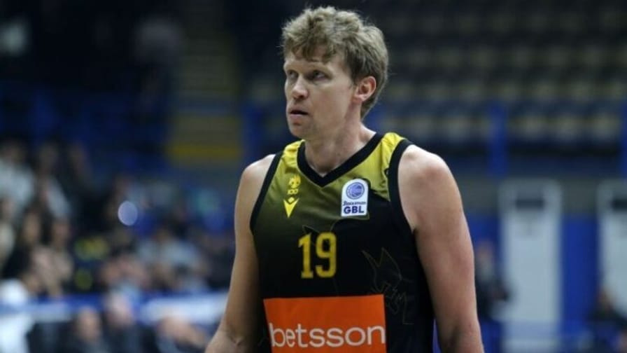 Kuzminskas ΑΕΚ