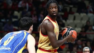 Εκτός αποστολής ο Μένσα για το ντέρμπι των αιωνίων