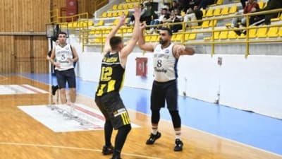 Σπουδαίο διπλό μετά από ματσάρα για την ψυχωμένη Ακράτα!