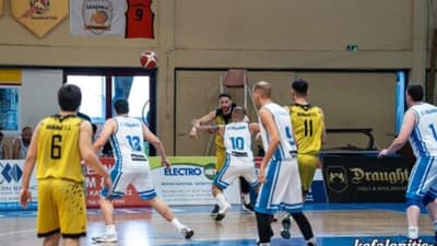 Απίστευτη ανατροπή στην Κ. Αχαΐα και… κορυφή για τον Κεφαλληνιακό!