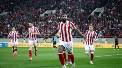 Ολυμπιακός: Εύκολη νίκη επί του ΟΦΗ μέσα σε γιορτινή ατμόσφαιρα