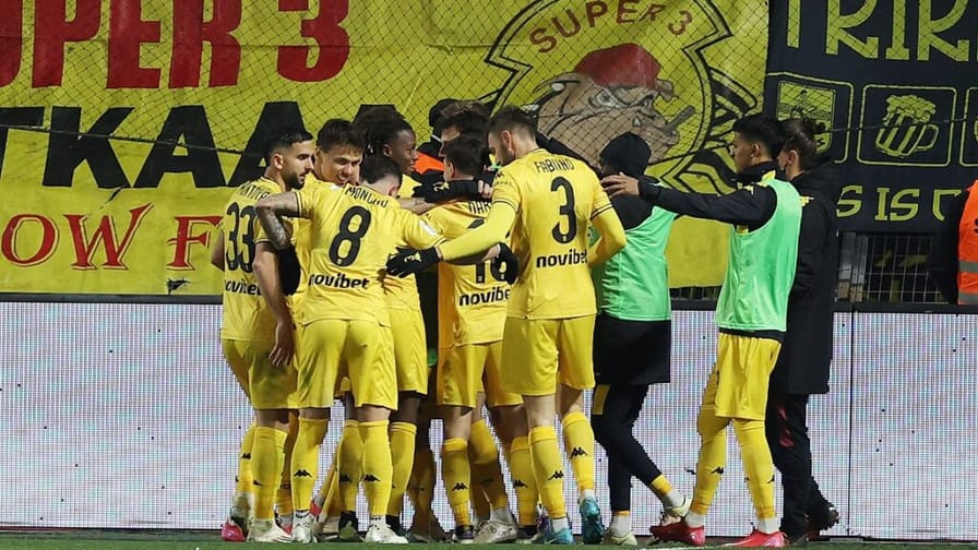 Θέσεις 5-8: Πρεμιέρα σε Τρίπολη και Kρήτη