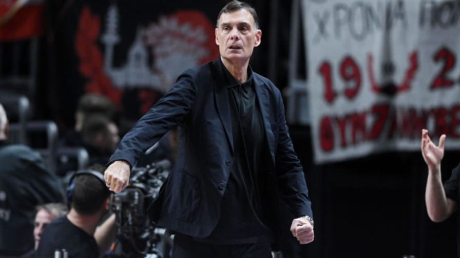Μπαρτζώκας: “Σημαντική νίκη διότι προερχόμασταν από ήττες και η μισή μας ομάδα έλειπε”