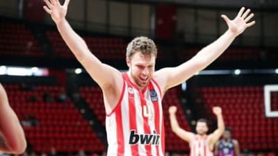 Βεζένκοβ: “Όλα ξεκινούν από την άμυνα, θέλουμε την πρώτη θέση στη Euroleague”