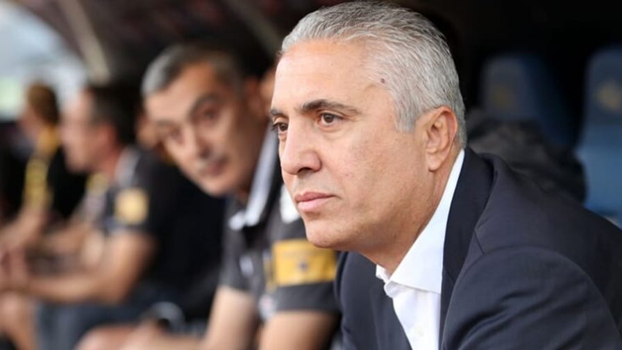 Νίκος Κωστένογλου