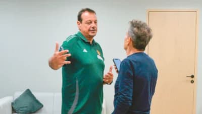 Aταμάν: ”Θα πήγαινα στον Προμηθέα, όχι όμως στον Ολυμπιακό”