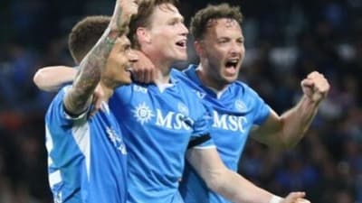 Στην «αγκαλιά» της Νάπολι η Serie A (pic)