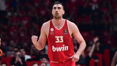 Euroleague: Θέλει και Μιλουτίνοφ η Αρμάνι