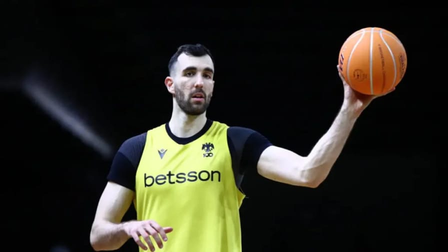 Παναθηναϊκός: Ντύνεται στα ”πράσινα” ο Κουζέλογλου