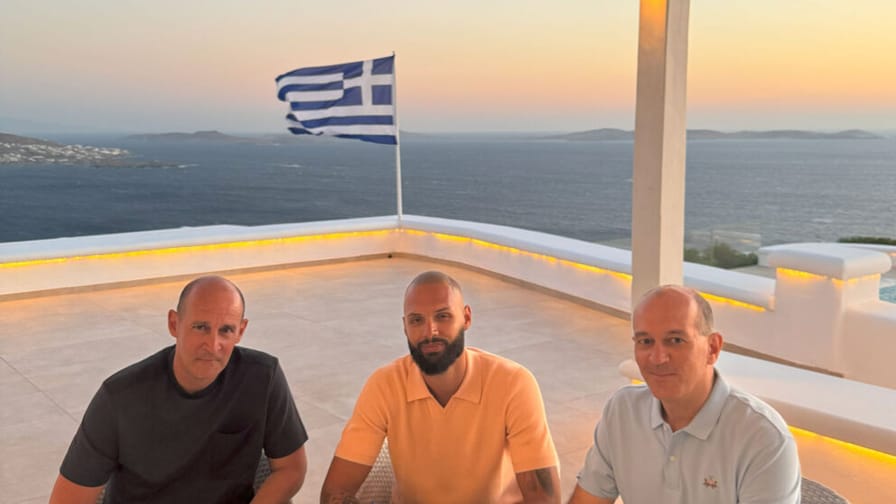 Επίσημο: Ο Evan Fournier υπέγραψε νέο συμβόλαιο με τον Ολυμπιακό