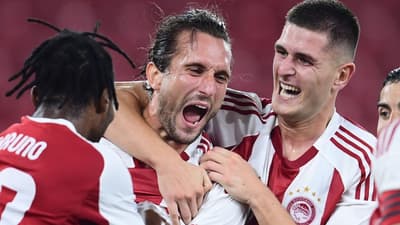 Με κεραυνό του Γιαζίτζι ο Ολυμπιακός λύγισε τον Αστέρα