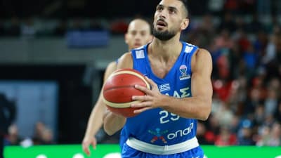 Αποχαιρέτησε ο Καραγιαννίδης, συνεχίζεται με 16 παίκτες η προετοιμασία της Εθνικής