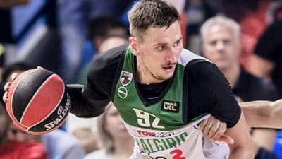 Zalgiris Ερυθρός